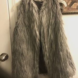 Derek heart faux fur